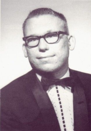 Dwaine Jamess picture from the 1966 yearbook.